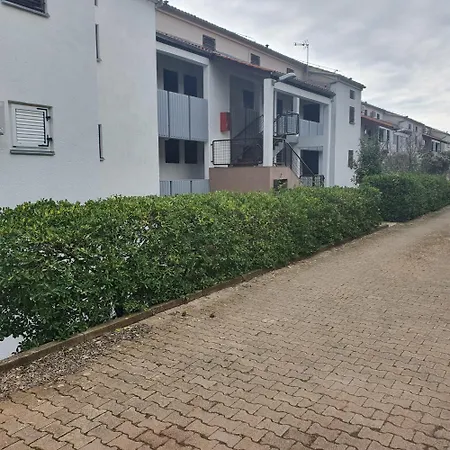 Baselak, Duga Uvala