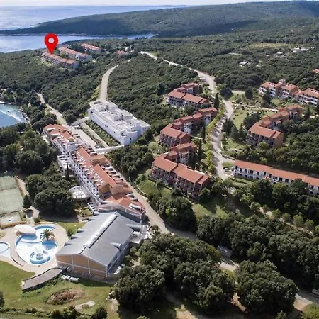 Baselak, Duga Uvala * Pavicini